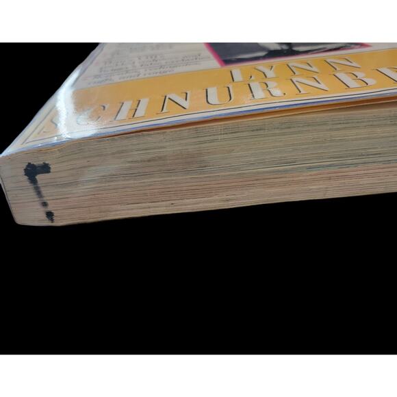 Book: Let there by clothes by Lynn Schnurnberger 40,000 yrs of Fashion Channel - Picture 9 of 10